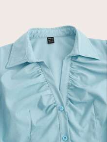 Sweetra Blusa feminina de manga curta com decote em V franzido, modelagem que valoriza o busto e acentua a cintura (recomenda-se escolher um tamanho maior caso tenha busto grande). Moderna e versátil, ideal para o trabalho. Blusas femininas de manga curta, blusas e tops femininos, camisas femininas para o verão. - Baby Azul - Ver 3