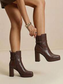 Daringsoles 女士厚底方头性感防水高帮拉链秋冬靴搭扣经典皮靴拼接性感棕色 - 咖啡棕 - 查看 1