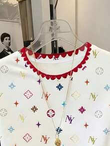 Resyla 女士字母印花圆领短袖休闲百搭T恤，狗牙刺绣 - 彩色 - 查看 4