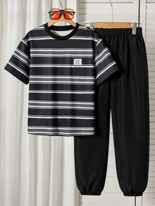 SHEIN Vacaura 男童休闲时尚简约蓝灰白拼接T恤裤套装（2件套），适合春夏日常穿着及外出。 - 黑色 - 查看 3