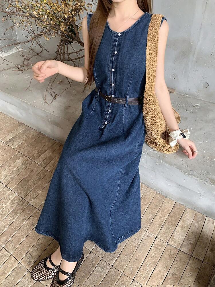Women's Round Neck Sleeveless Pearl Button Decor Long Casual Denim Dress
