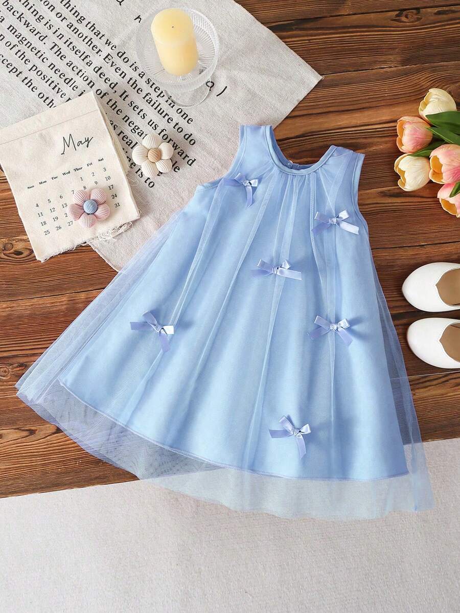 SHEIN 女婴甜美梦幻粉色网纱连衣裙，饰有可爱的3D蝴蝶结，适合外出、度假和拍照。 - 藍色 - 查看 1