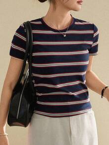 Dazy-Less Camiseta de mujer de manga corta, cuello redondo, ajustada y de color liso para el verano - Azul Marino - Ver 7