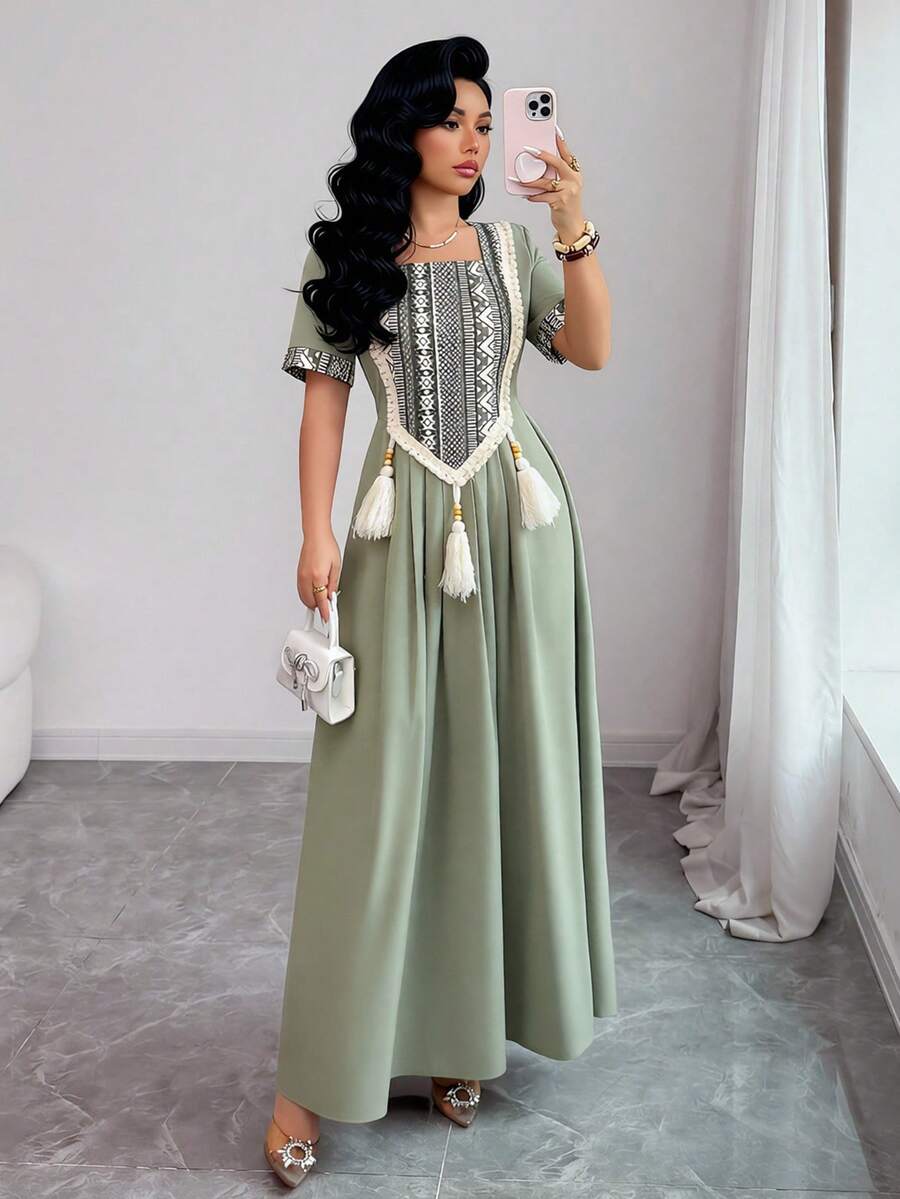 Al Najma 女士短袖方领阿拉伯长裙 - 綠色 - 查看 1