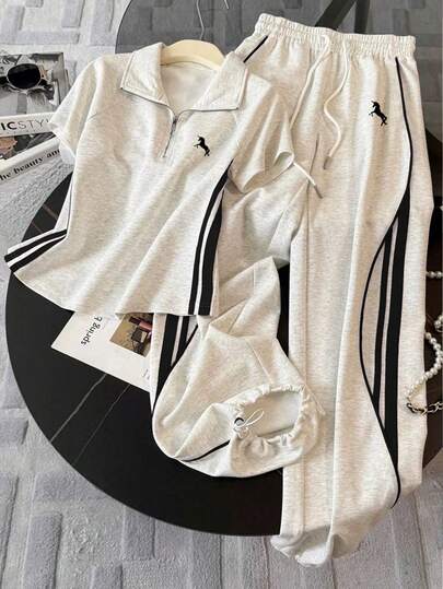 Resyla Women's Unicorn Print Crew Neck Raglan Sleeve T-Shirt And Casual Pants Set