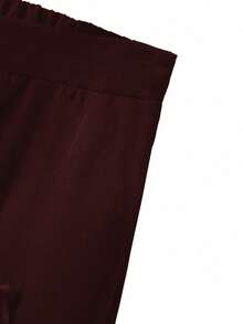 GlowEve CURVE 大码女式纯色优雅3D花卉装饰双口袋时尚百搭A字裙 - 酒紅色 - 查看 4