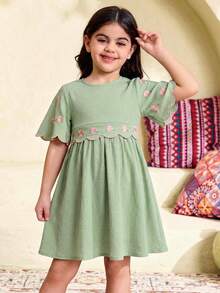 SHEIN Váy mùa hè giản dị thêu hoa cho bé gái - màu xanh lá - Xem 3