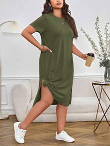 SHEIN Essnce Plus Size Solid Color Round Neck Regular Shoulder Short Sleeve Simple Slit Hem Summer Casual Dress - Army Green - View 4