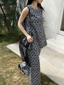 DAZY Bộ đồ denim thường ngày dành cho nữ, gồm áo tank top không tay cổ tròn in họa tiết toàn thân và quần dài. - Rửa trung bình - Xem 5