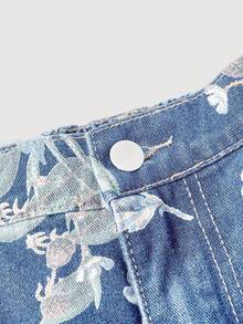 SHEIN MOD Plus Size Women Floral Print Distressed Pocket Button Decor Casual Wide Leg Jeans - Light Wash - View 3