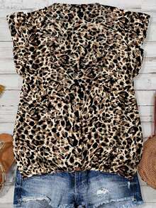 Voyazaga Regata Feminina Plus Size com Estampa Aleatória de Leopardo, Mangas Bufantes Curtas, Gola V, Ombros Retos, Confortável para Uso Casual em Casa ou Resort, Ideal para a Primavera/Verão - Multicolorido - Visão 2