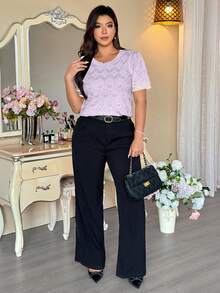 SHEIN Clasi Áo kiểu nữ thường ngày, đơn giản, phù hợp đi làm, ngày Valentine, phong cách đường phố, đa năng, công sở, thanh lịch, trí thức, cổ tròn, kẻ sọc, dáng suông, tay ngắn, phối màu, màu mơ, dáng rộng, dáng thẳng, áo chui đầu, cỡ lớn, áo dệt kim, mùa xuân hè - Màu tím - Xem 5