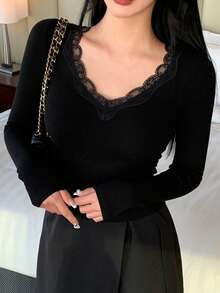 DAZY Áo thun nữ dài tay cổ chữ V phối ren, dáng ôm, thích hợp mặc lót bên trong. - màu đen - Xem 6