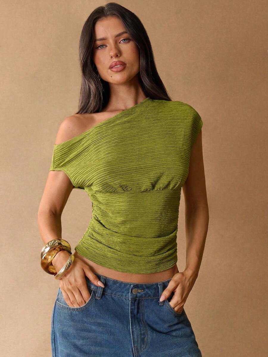 SHEIN BAE Áo thun nữ màu xanh lá cây chất liệu vải dệt họa tiết, kiểu dáng thường ngày, vai lệch, eo nhún, thích hợp cho kỳ nghỉ biển, áo đi nghỉ mát cùng chị em, trang phục dự lễ hội âm nhạc, áo thun màu xanh lá cây có họa tiết, áo thun mặc thường ngày, áo thun thử. - màu xanh lá - Xem 1