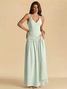 SHEIN BAE Women's Casual Vacation Solid Green V-Neck Waist Hollow Lace-Up Sexy Dress, Suitable For Casual Vacation, Beach Vacation, Casual Daily Wear, Commuting, Vacation Occasions, Beach, Comfortable Outfit, Green Dress, Casual Vacation Dress,Summer Dresses For Women - Green - View 4