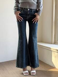 Women's Backpocket Wing Embroidery Slim Flare Jeans, Casual & Sexy - Medium Wash - View 5