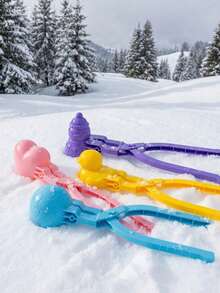 1 pezzo Stampi per modellare la sabbia - Forme a cuore, anatra, pupazzo di neve e pallone da calcio - Accessori per giochi all'aperto sulla neve o in spiaggia - Colori casuali - Multicolore - Visualizzare 6