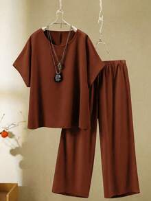 Plus Size Women's Solid Color Round Neck Short Sleeve Shirt And Wide Leg Pants Casual 2-Piece Set - Brown - View 1