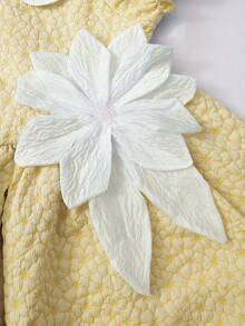 SHEIN Summer 1pc Girls Sweet Ruffled Collar Petal Sleeve Textured Midi Dress With 3D Floral Decor, Suitable For Daily Wear, Outings, And Parties Bohemian Dress - Yellow - View 8
