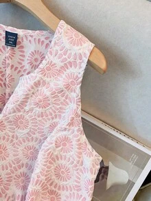 GlowEve CURVE 大码女式梭织网眼压花面料露背无袖上衣搭配松紧腰阔腿短裤套装，优雅服饰，适合夏季日常通勤和度假穿着。 - 彩色 - 查看 7