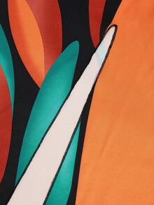 Elenzga 新款法式休闲优雅性感高端设计V领露背吊带A字开衩无袖长裙，红绿花卉印花，高品质精致女装 - 彩色 - 查看 6