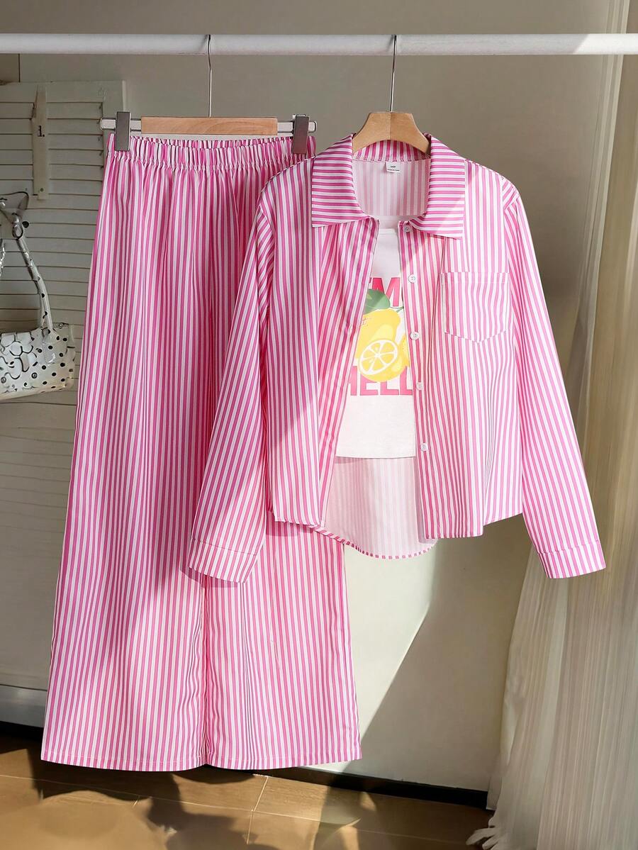 SHEIN Bộ 3 món dành cho nữ tuổi teen, gồm áo sơ mi kẻ sọc dáng rộng, thiết kế trước ngắn sau dài, áo tank top in hoa và quần ống rộng, phù hợp cho mặc hàng ngày, đi làm, dạo chơi, du lịch, dự tiệc và chụp ảnh đường phố. - Màu Hồng Tươi - Xem 1