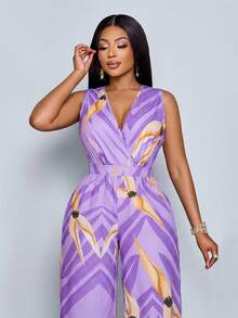 SOLERSUN Bộ jumpsuit không tay in họa tiết hoa lá, eo chun, cổ chữ V dành cho nữ cỡ lớn, thích hợp cho kỳ nghỉ xuân hè và mặc hàng ngày. - Màu tím - Xem 2