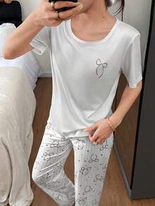 Cute Girl Bow Print Short Sleeve & Long Pants Women Pajama Set - Multicolor - View 5