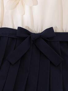 SHEIN Girls' Elegant Versatile Navy Blue And White Short Sleeve Dress,Ruffle Sleeve,Floral Decor,Bow Collar,Summer Party,Back-To-School Performance Dress - Navy Blue - View 4