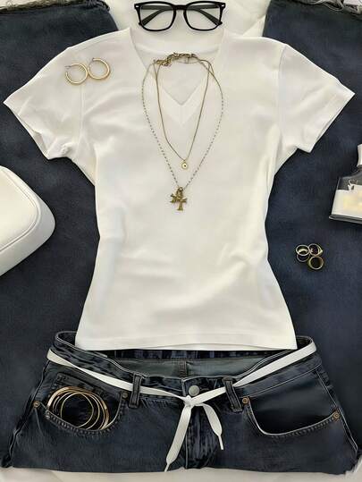 Glimmora 女士纯色V领修身休闲日常短袖T恤