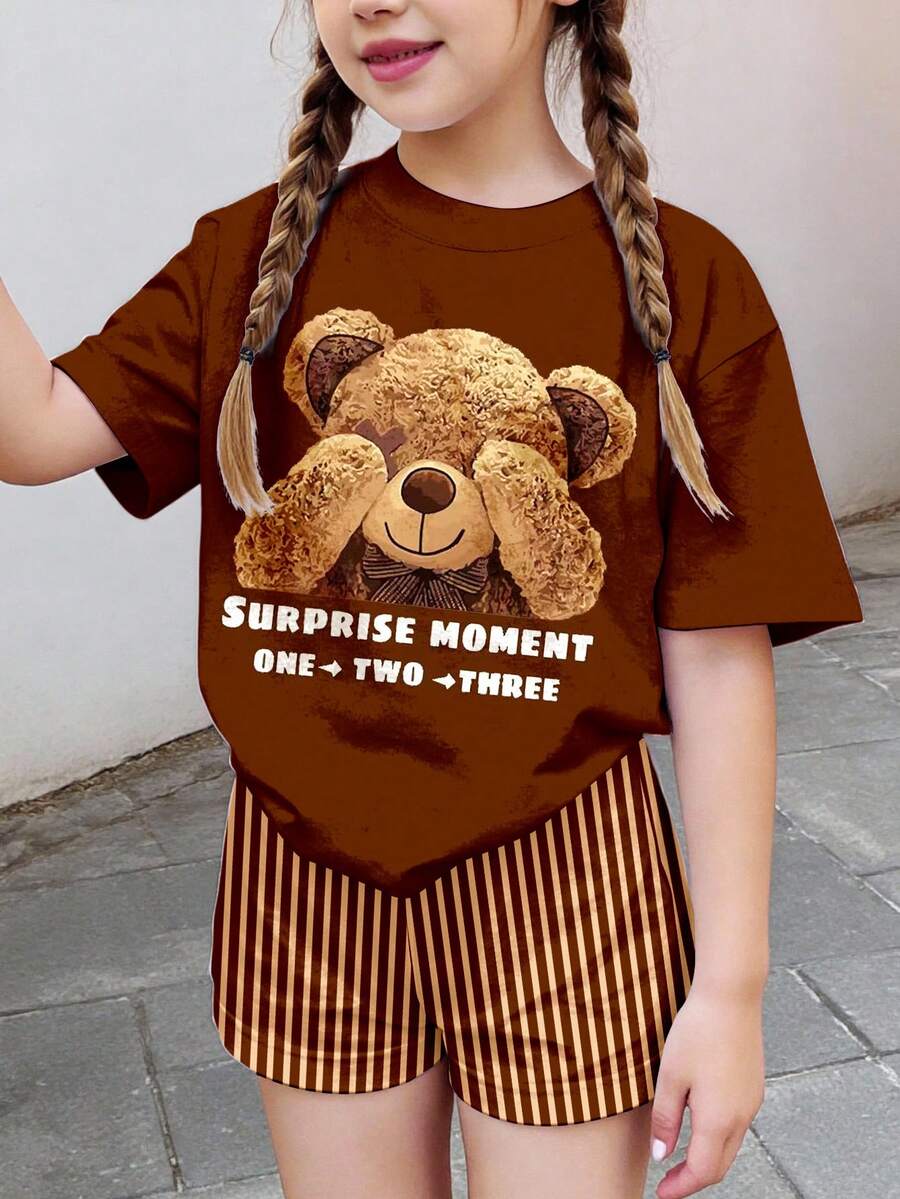 少女圆领字母卡通印花短袖T恤搭配条纹短裤，休闲日常穿搭 - 彩色 - 查看 1