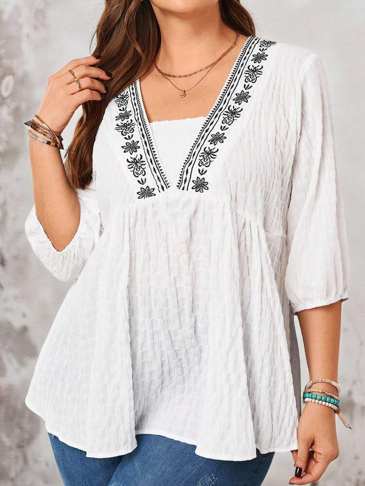 Plus Size Women's Summer Casual Vacation Country Solid Color Floral Embroidery Ruched Casual Versatile Daily Wear White Blouse,Summer Holiday,Spring Break,Vacation,Holiday,Going Out,2026 New,Simple And Fashionable For Everyday Wear,Casual Vacation Boho Top,Suitable For Summer, Vacation, Commute, Daily Wear Boho Blouse