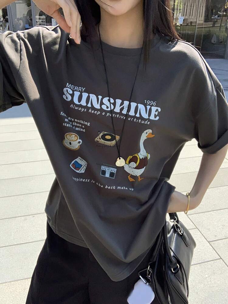 Women's Summer Round Neck Loose Short Sleeve Distressed Graphic Casual T-Shirt Oversized
