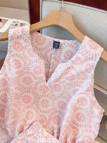 GlowEve CURVE 大码女式梭织网眼压花面料露背无袖上衣搭配松紧腰阔腿短裤套装，优雅服饰，适合夏季日常通勤和度假穿着。 - 彩色 - 查看 5