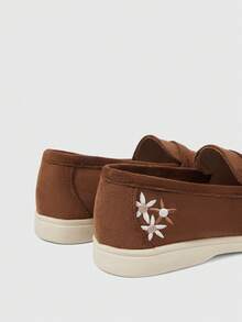 Sleekvia Women Flats - Brown - View 3