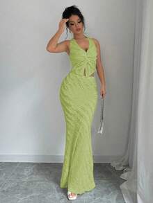 Rafferiza Sleeveless V-Neck Front Twist Halter Backless Bodycon Mermaid Dress 2-Piece Set For Women - Green - View 4