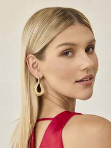 MOTF PREMIUM Pre-18k镀金系列网状碎钻耳环 - 金黃色 - 查看 5