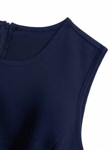 GlowEve CURVE Plus Size Women Metal Decor Fashionable Versatile Commuting Blazer Vest - Navy Blue - View 3