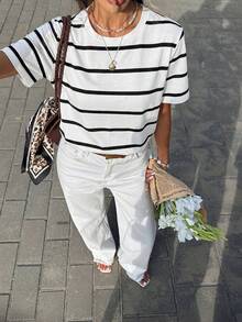 SHEIN Frenchy 女士圆领条纹休闲百搭日常短袖T恤 - 黑與白 - 查看 6