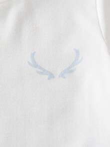 SHEIN Camiseta de manga corta con estampado en el pecho y tirantes, emparejada con pantalones deportivos con cordón, de tela suave y cómoda, en estilo deportivo casual, adecuado para el verano, para niños pequeños - Azul - Ver 4