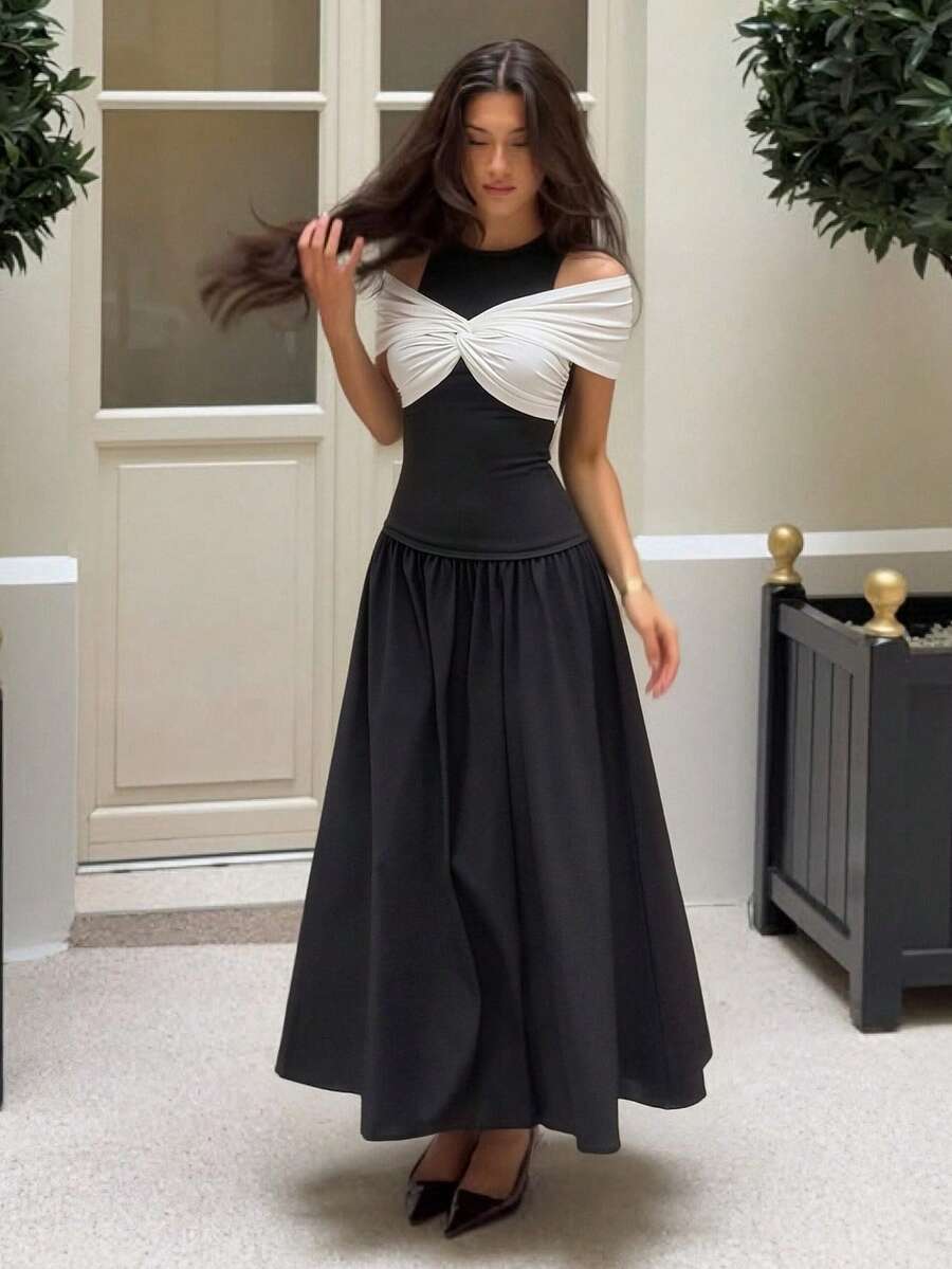 Siren Gaze 女士黑白撞色A字连衣裙 - 黑與白 - 查看 1