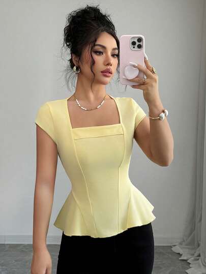 Elenzga 2026 标准尺码 女士夏季新款 方领荷叶边下摆修身T恤，黄色，优雅时尚，适合约会、通勤、拍照等场合，小众设计