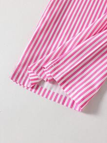 SHEIN Bộ 3 món dành cho nữ tuổi teen, gồm áo sơ mi kẻ sọc dáng rộng, thiết kế trước ngắn sau dài, áo tank top in hoa và quần ống rộng, phù hợp cho mặc hàng ngày, đi làm, dạo chơi, du lịch, dự tiệc và chụp ảnh đường phố. - Màu Hồng Tươi - Xem 6