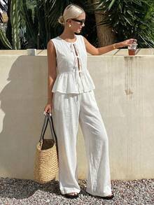 Livesso 2 piezas Conjunto informal de verano para mujer con blusa blanca con nudo delantero y pantalones sueltos - Beis - Ver 5