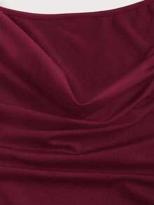 Sweetra 春夏女装黑色针织休闲褶皱修身优雅通勤露肩两穿连衣裙，饰有金属扣环 - 酒紅色 - 查看 6