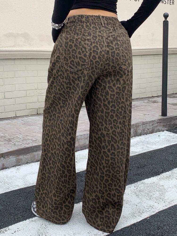 Plus Size Women Leopard Print Loose Straight Leg Jeans With Elastic Waist, Street Style, Suitable For All Seasons