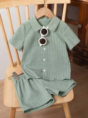 SHEIN Genkimix Kids 2pcs/Set Young Boy Summer Casual Woven Textured Striped Shirt And Shorts Set
