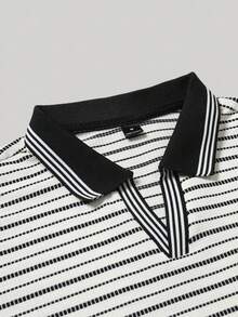 Manfinity Homme Men's Striped Casual Versatile Commuting Short Sleeve Polo Shirt - Black and White - View 4