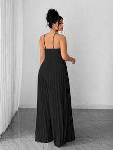 Elenzga Bộ jumpsuit nữ cỡ lớn thanh lịch với cổ áo bất đối xứng, xếp ly, ống rộng, quần ống loe thắt eo, phù hợp cho lễ tốt nghiệp, ngày lễ, Ngày Valentine, lễ hội âm nhạc, Ngày của Mẹ, Halloween, Lễ Tạ ơn, Lễ Phục sinh, Ngày Quốc khánh, dạ hội, hẹn hò, tiệc tùng, đám cưới, dã ngoại. Váy nữ giá rẻ, váy chất lượng tốt, váy mới nhất, váy nữ, trang phục trang trọng, váy xếp ly trang trọng, váy xếp ly đen nữ, váy nữ thanh lịch, váy hai dây, váy đen dài. - màu đen - Xem 2