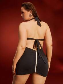 Spicy Aura Gaun Seksi Plus Size dengan Potongan V Dalam, Detail Kerut, Hiasan Berlian Imitasi, dan Glitter yang Menonjolkan Lekuk Tubuh, Cocok untuk Pesta, Bar, Klub, dan Festival Musik. - Hitam - View 1